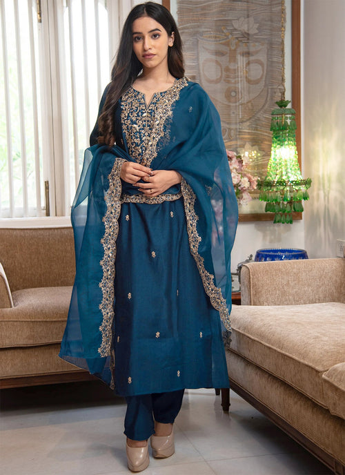 Cerulean Embroidered Kurta Pant Set with Organza Dupatta
