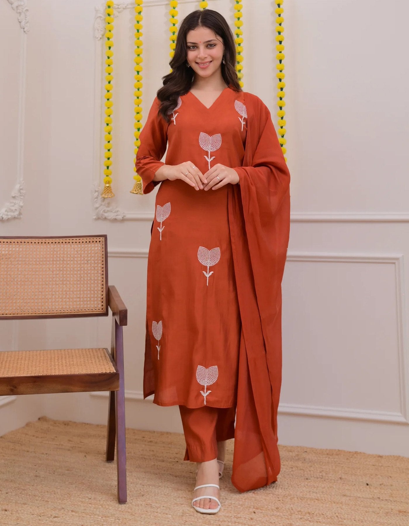 Embroidered Tesla Kurta Pant Set with Chanderi Dupatta