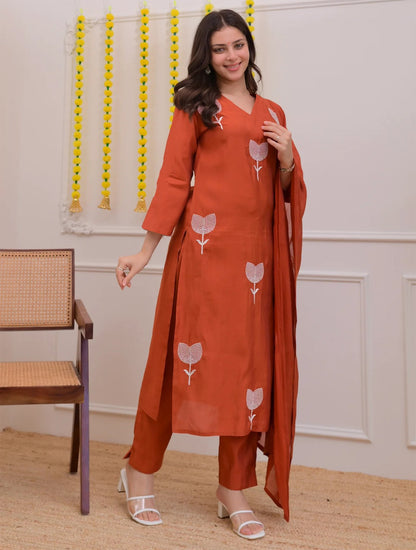 Embroidered Tesla Kurta Pant Set with Chanderi Dupatta